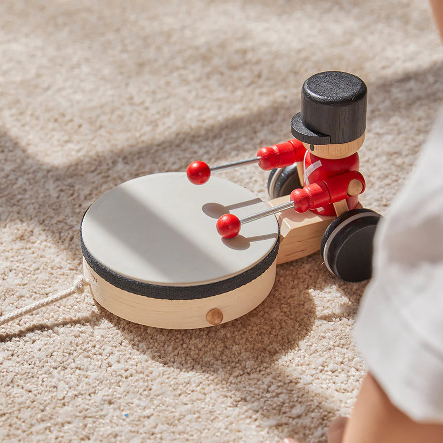 Pull Along Music Soldier